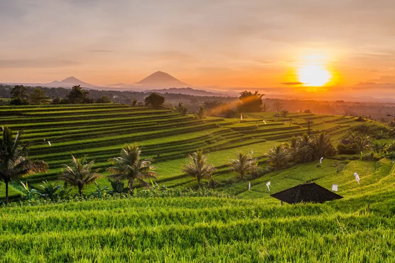 10 POPULAR DESTINATION IN BALI